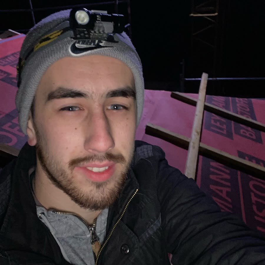 Image thumbnail of a tasker