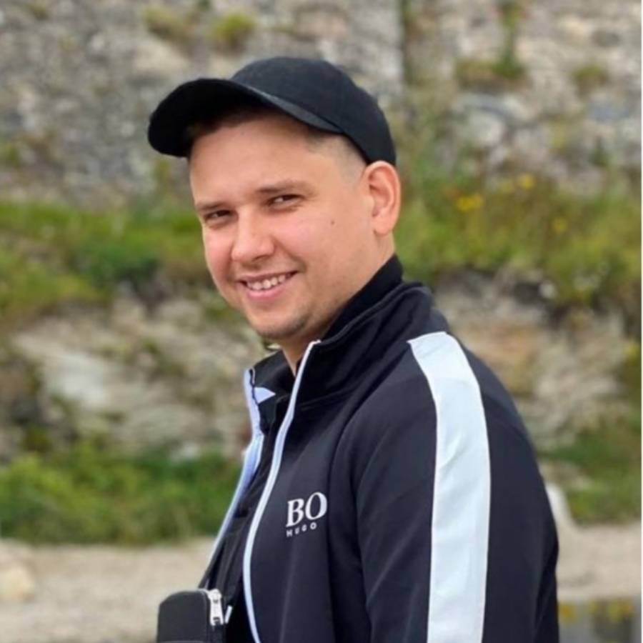 Image thumbnail of a tasker