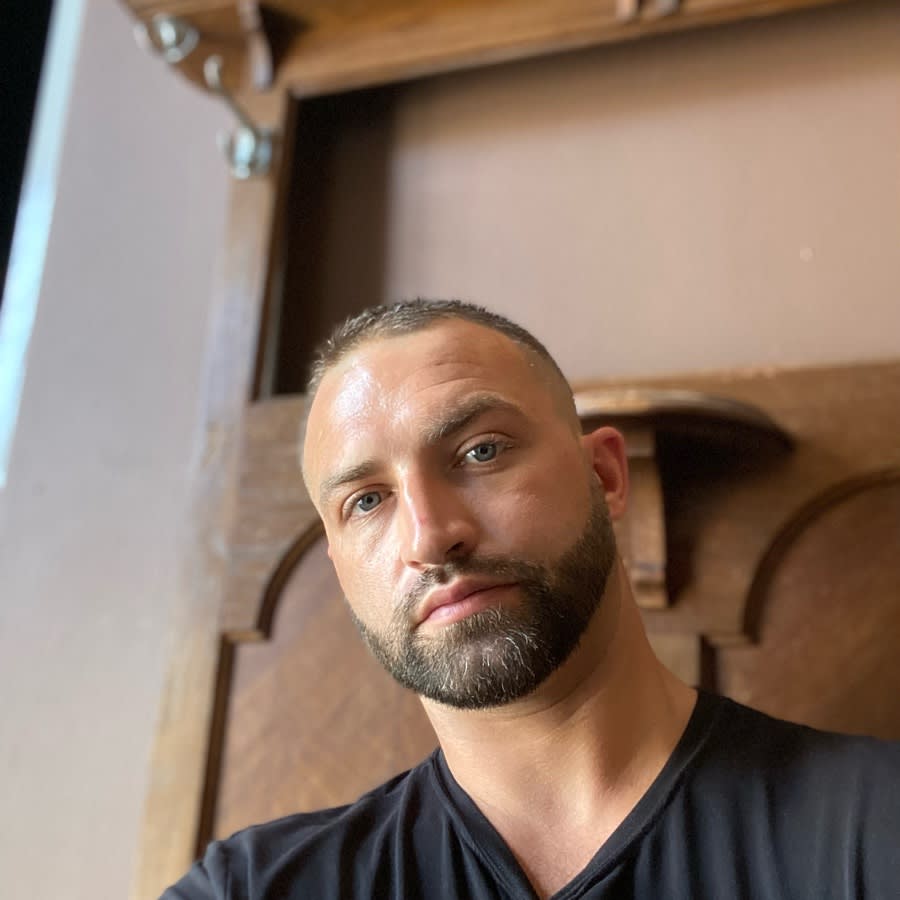 Image thumbnail of a tasker