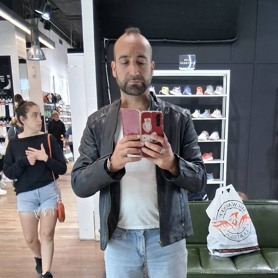 Image thumbnail of a tasker
