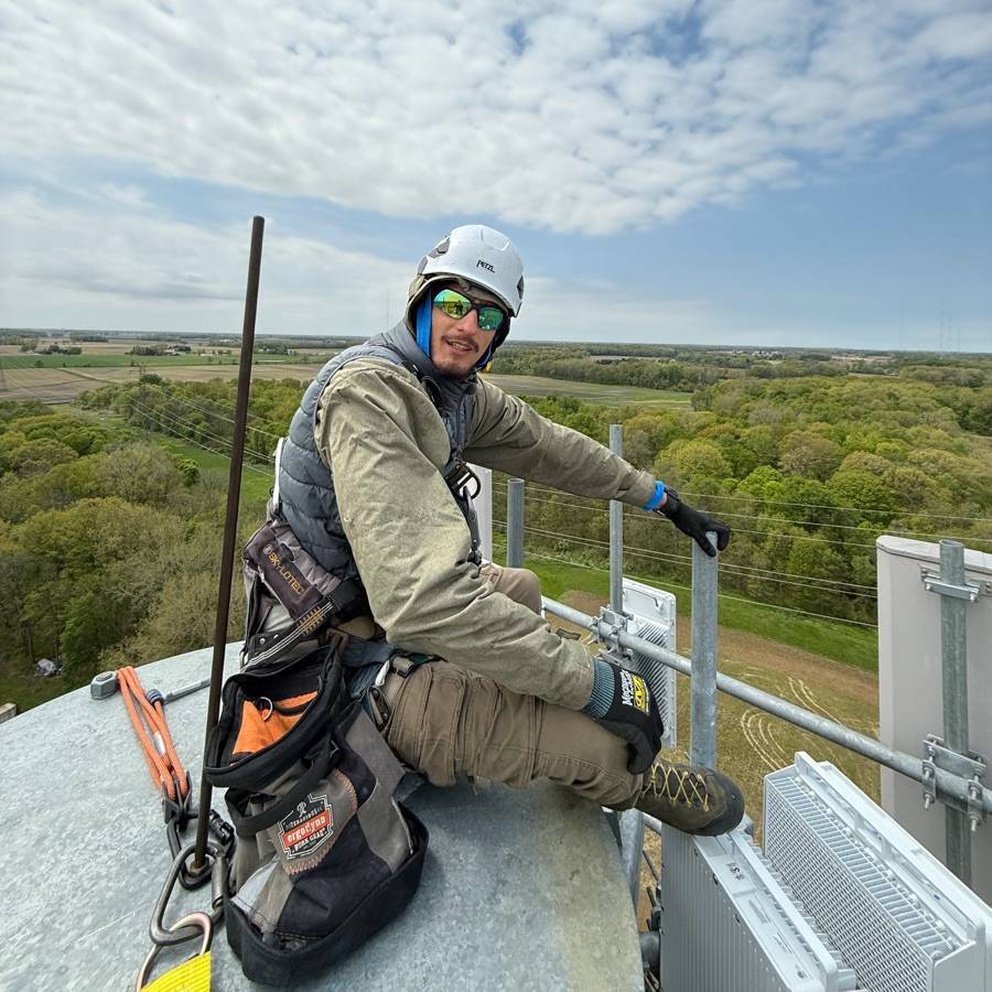 Image thumbnail of a tasker