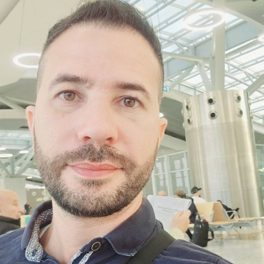 Image thumbnail of a tasker