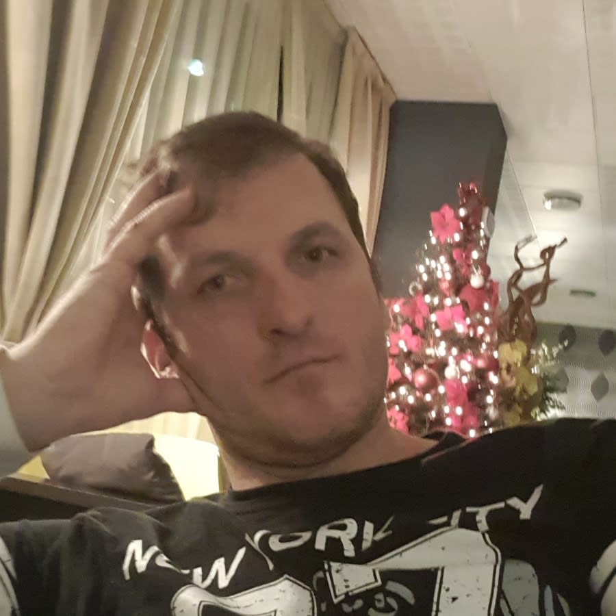 Image thumbnail of a tasker