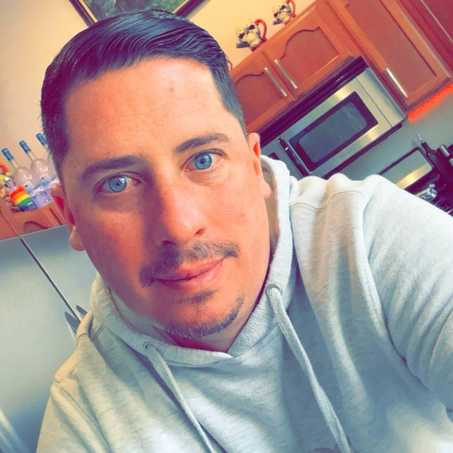 Image thumbnail of a tasker