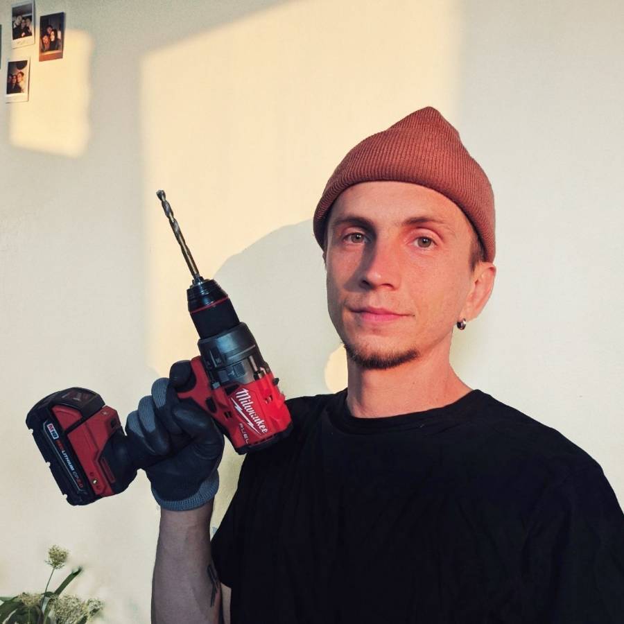 Image thumbnail of a tasker