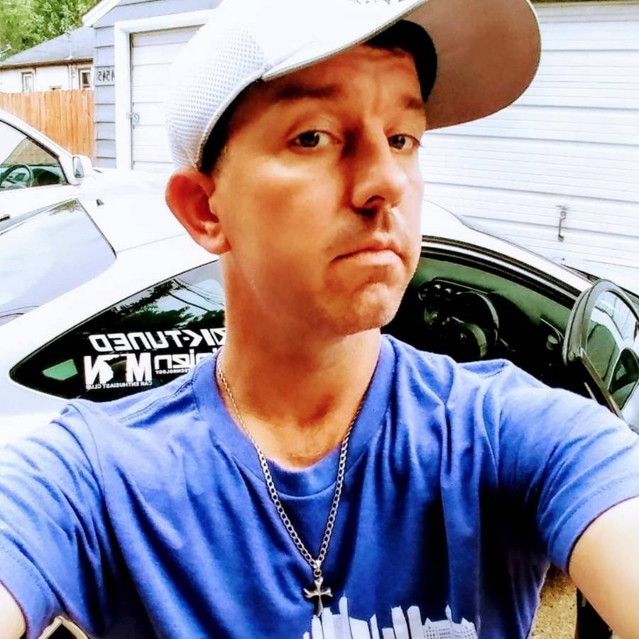 Image thumbnail of a tasker