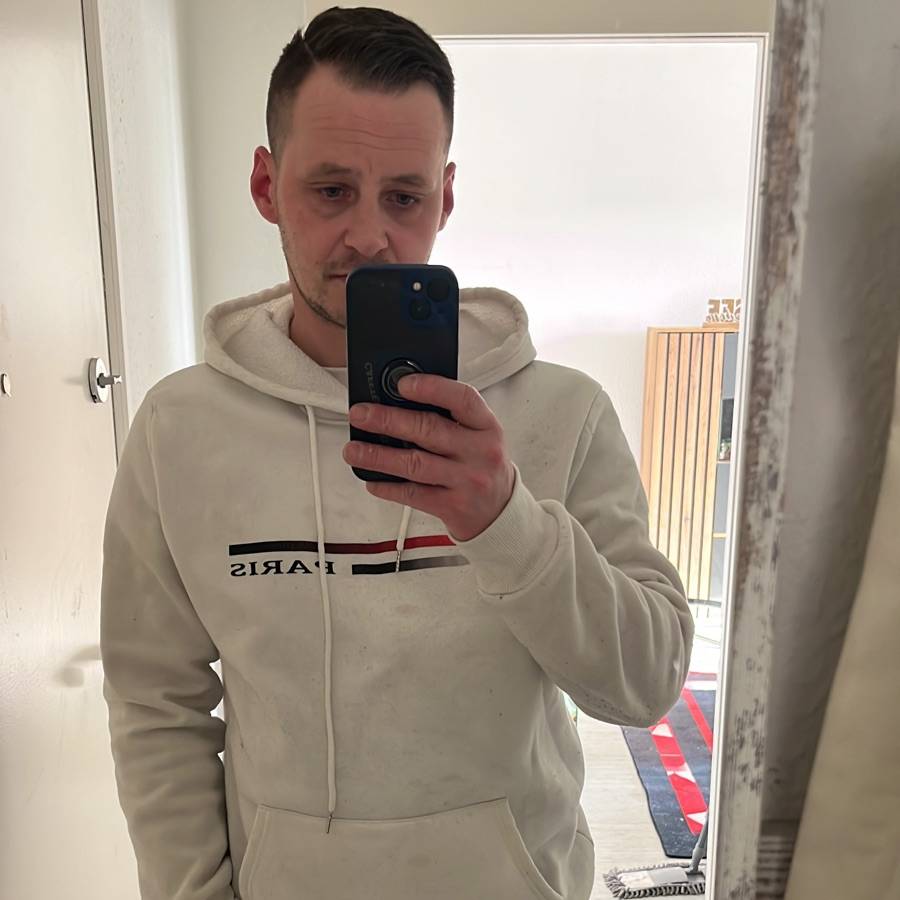 Image thumbnail of a tasker