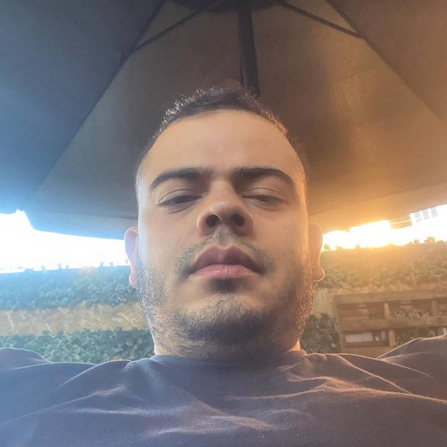 Image thumbnail of a tasker