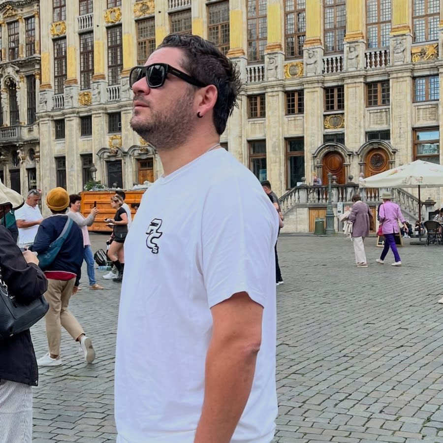 Image thumbnail of a tasker