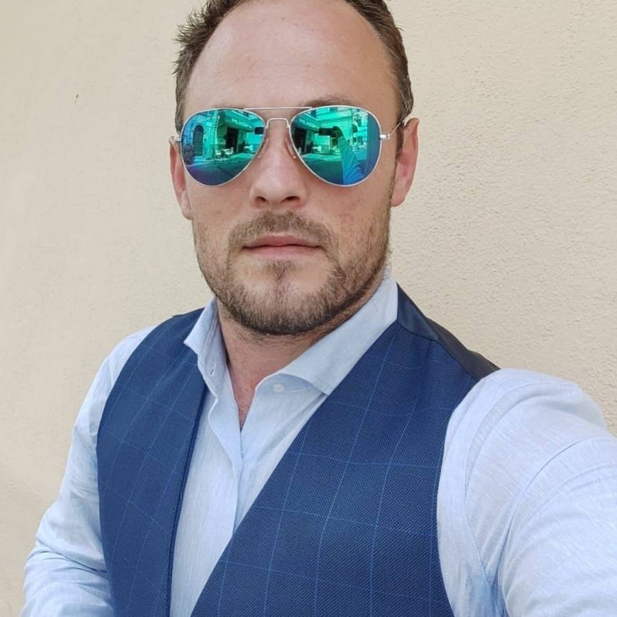 Image thumbnail of a tasker