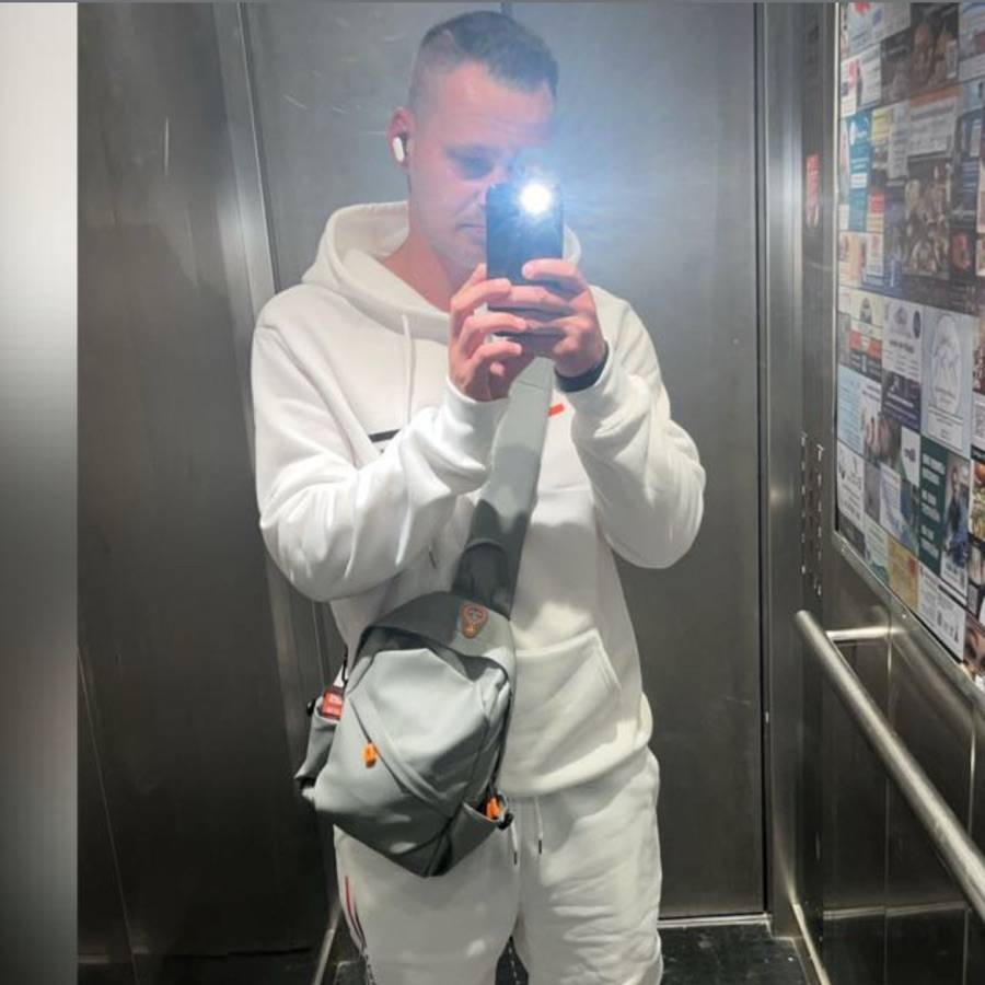 Image thumbnail of a tasker