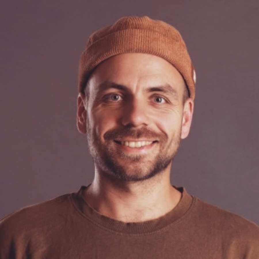 Image thumbnail of a tasker