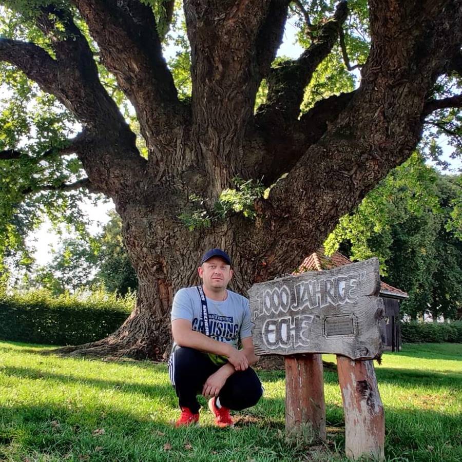 Image thumbnail of a tasker