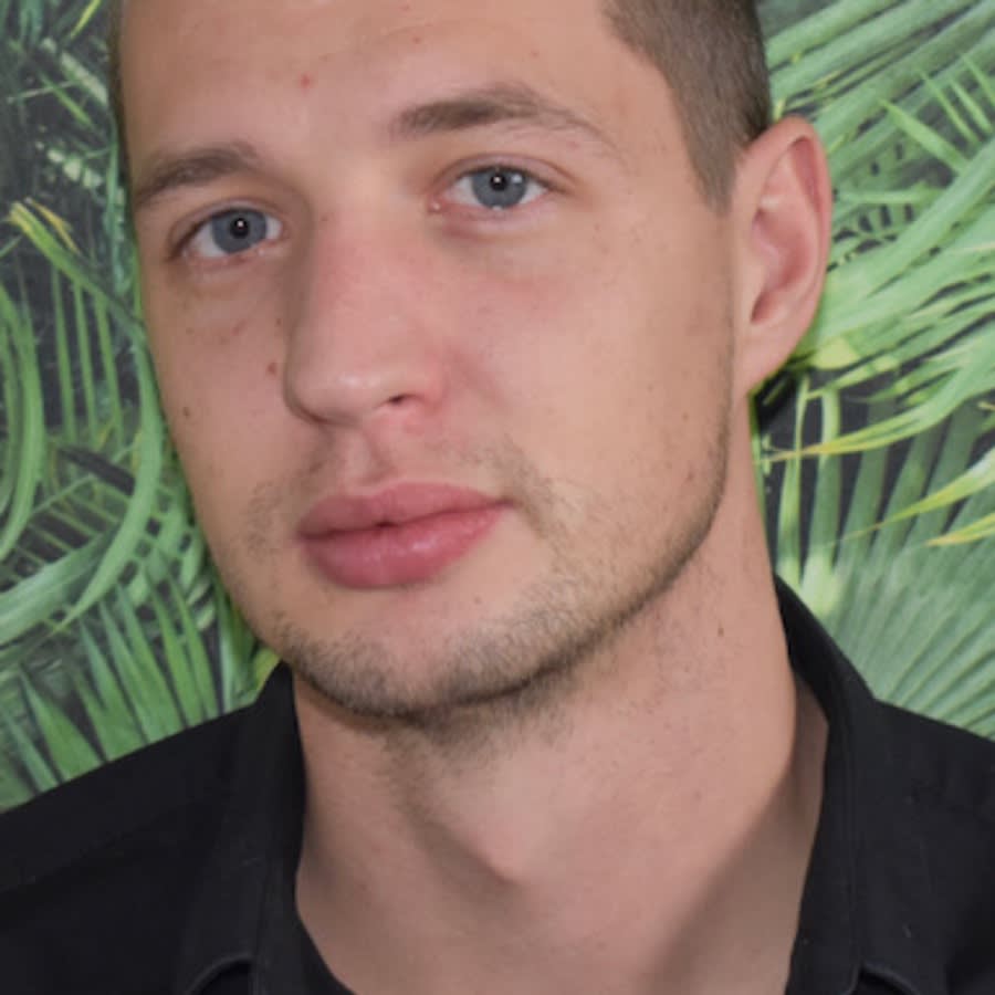 Image thumbnail of a tasker