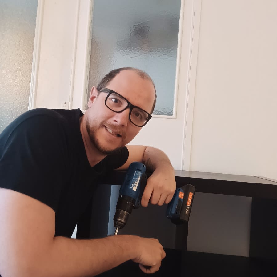 Image thumbnail of a tasker