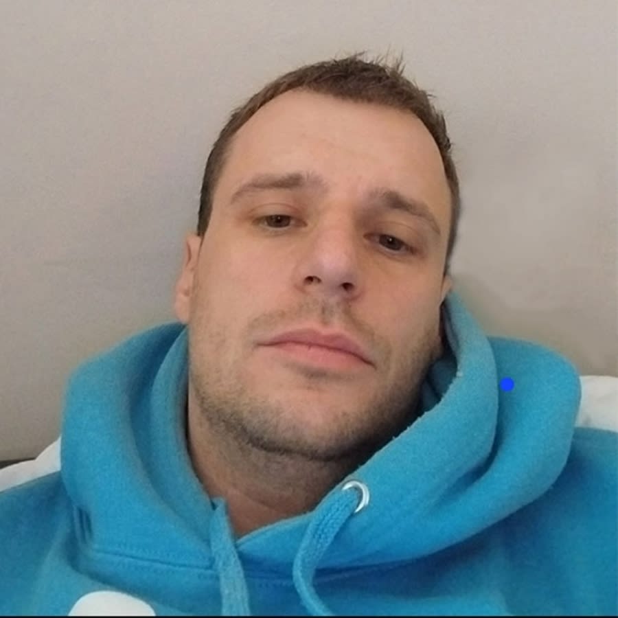 Image thumbnail of a tasker