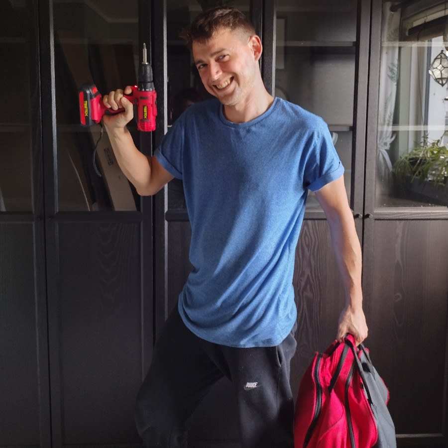 Image thumbnail of a tasker