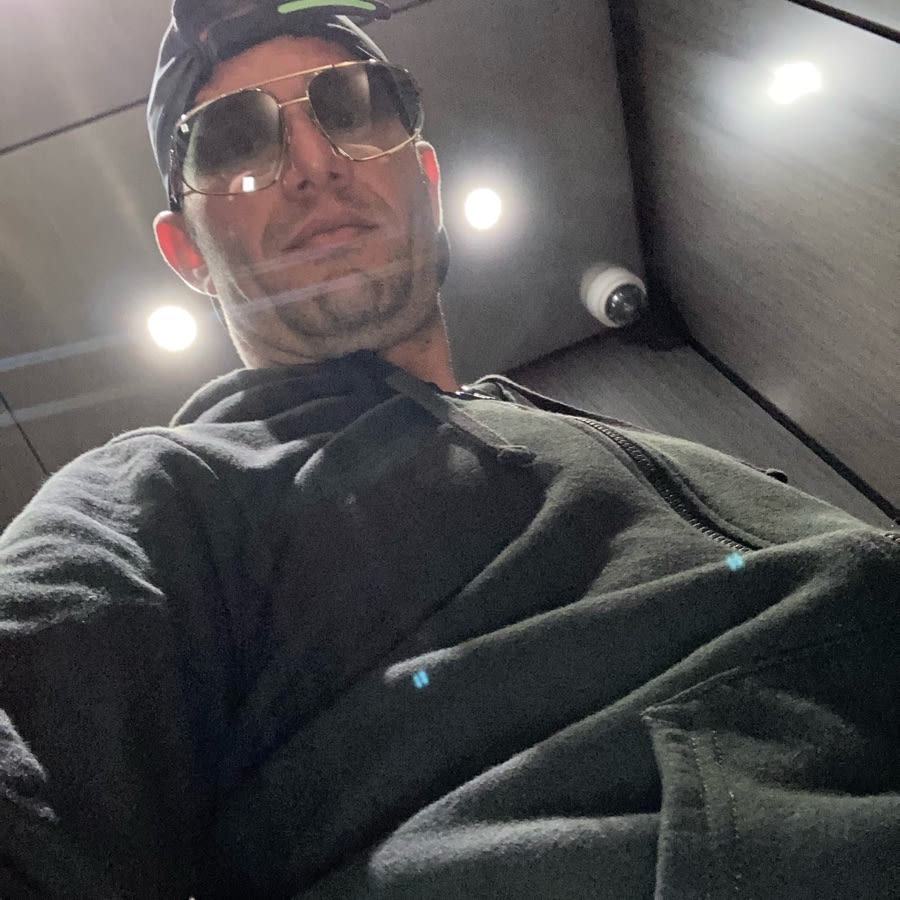 Image thumbnail of a tasker