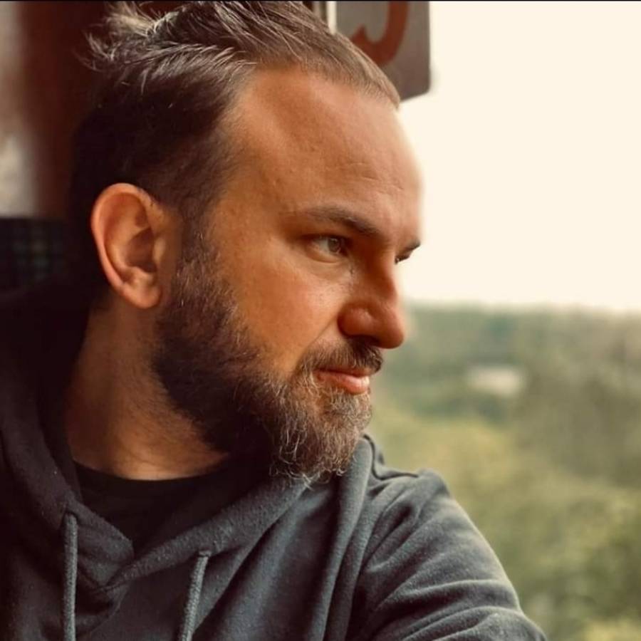 Image thumbnail of a tasker