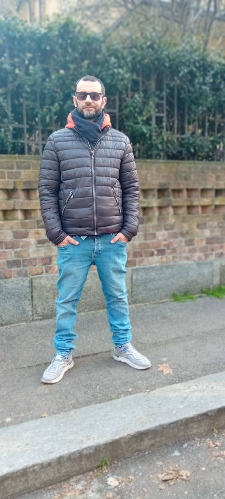 Image thumbnail of a tasker