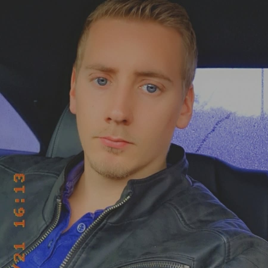 Image thumbnail of a tasker