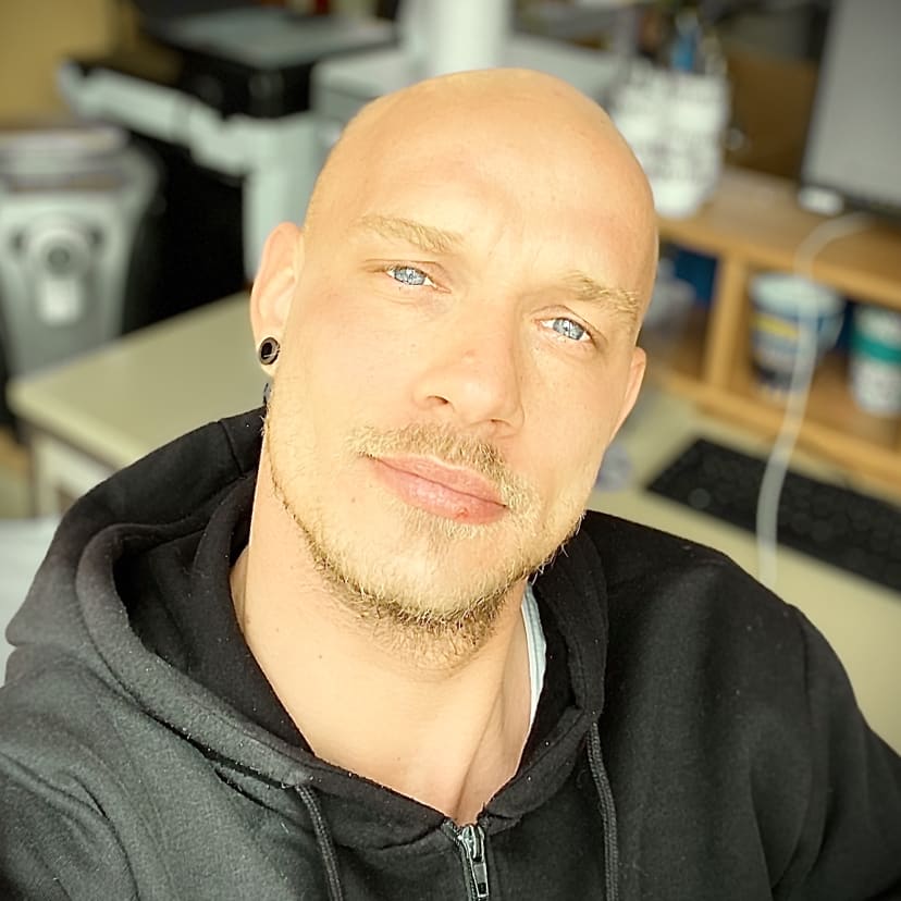 Image thumbnail of a tasker