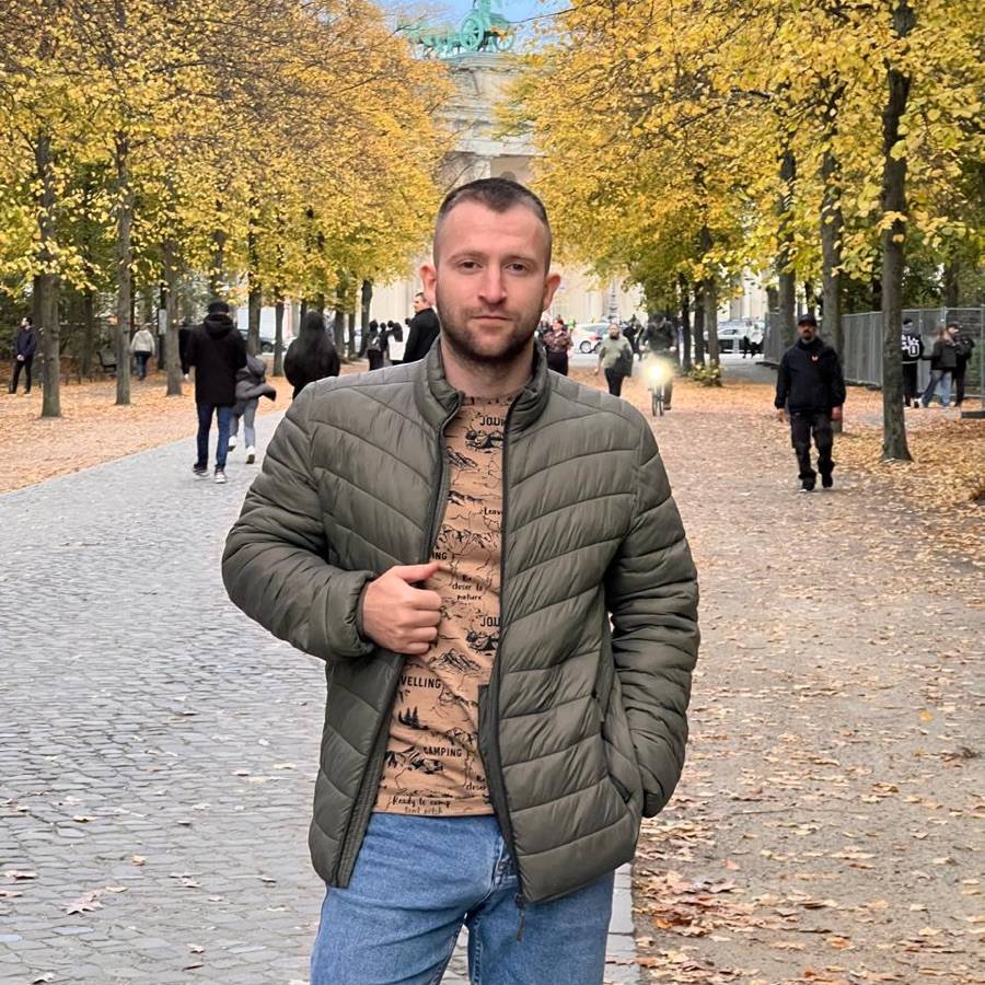 Image thumbnail of a tasker