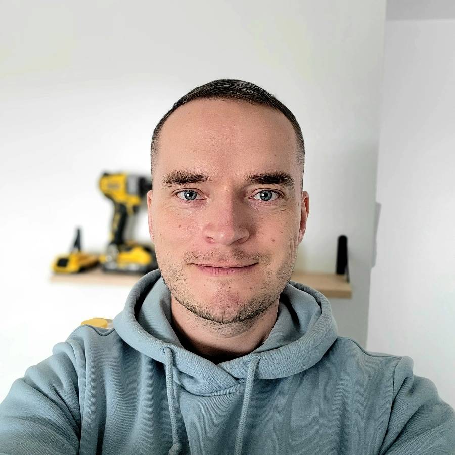 Image thumbnail of a tasker
