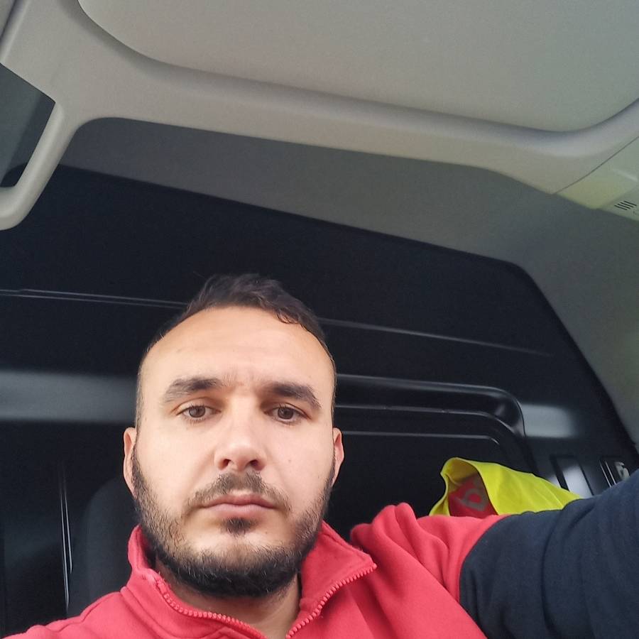 Image thumbnail of a tasker