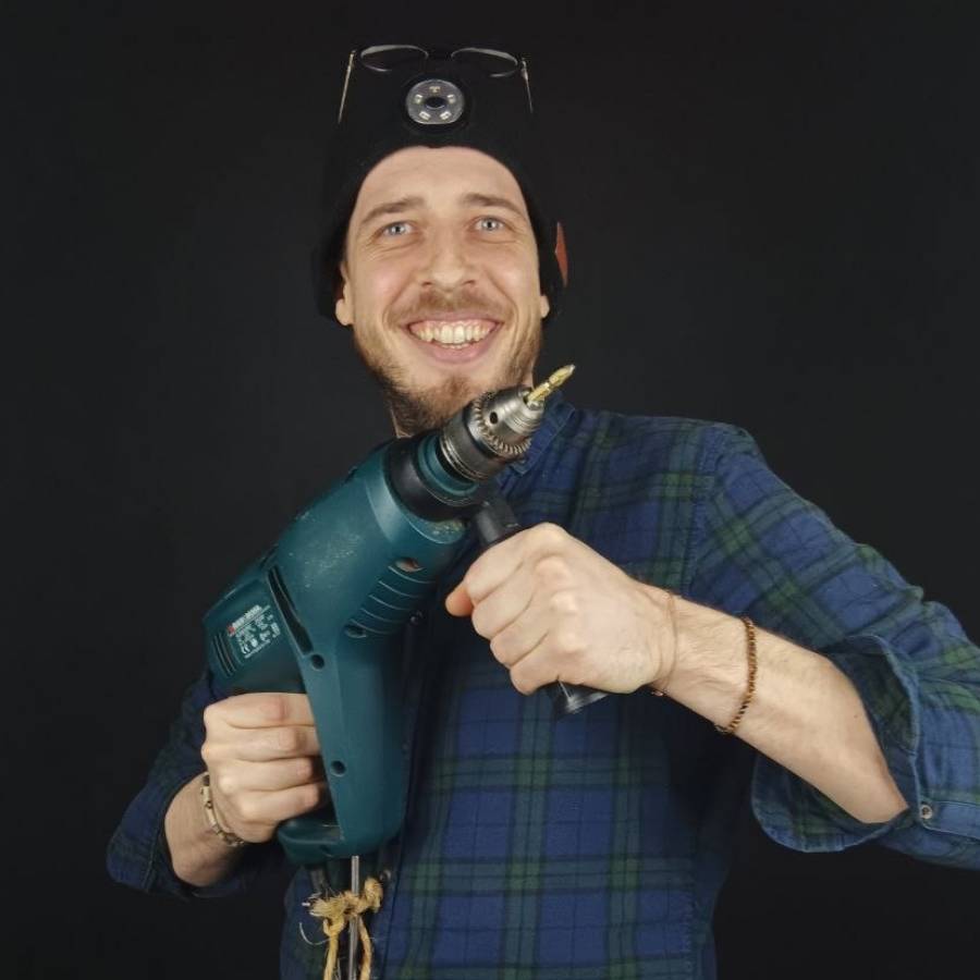 Image thumbnail of a tasker