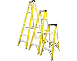 4 Step 8 Step Fibreglass Step Ladder (Non-Conductive)