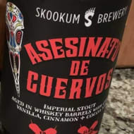skookumBrewery_barrelAgedAsesinatoDeCuervos(2022)