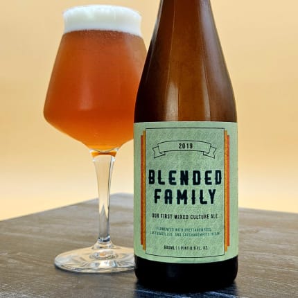 pondasetaBrewingCo_blendedFamily