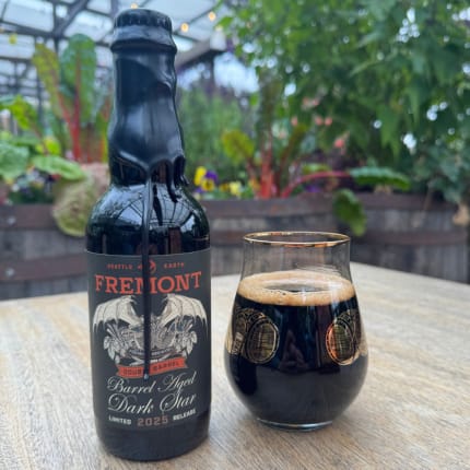 fremontBrewing_doubleBourbonBarrelAgedDarkStar(2025)