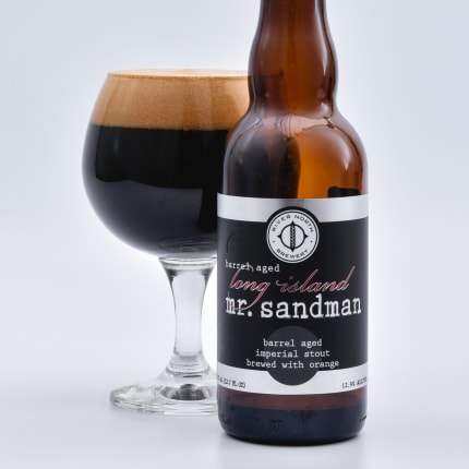 riverNorthBrewery_barrelAgedLongIslandMr.Sandman(2020)