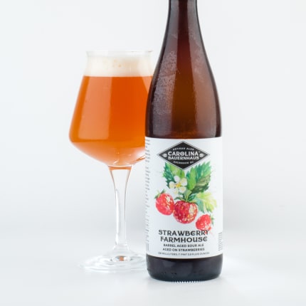 carolinaBauernhausAles_strawberryFarmhouse