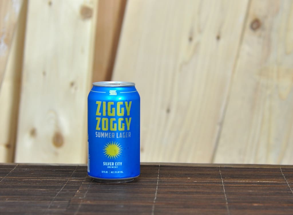 silverCityBrewery_ziggyZoggySummerLager