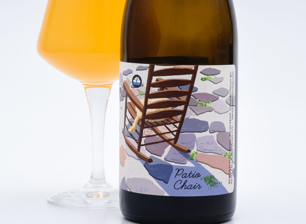 kentFallsBrewingCompany_patioChair(2019)