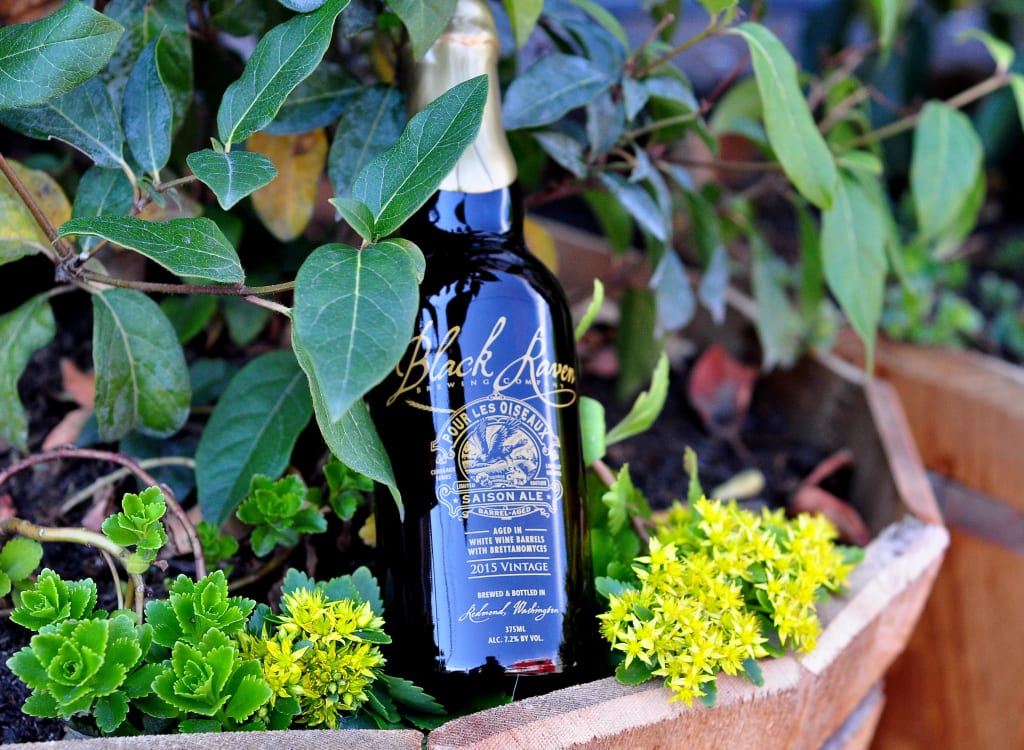 blackRavenBrewingCompany_pourLesOiseaux