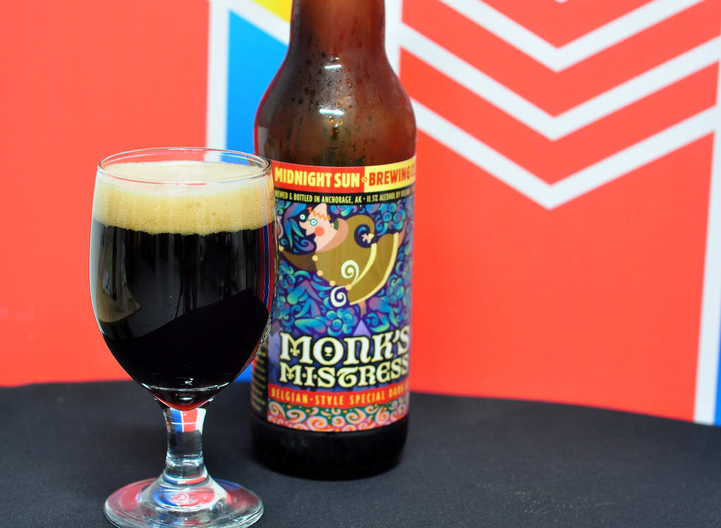 midnightSunBrewingCo_monk'sMistress
