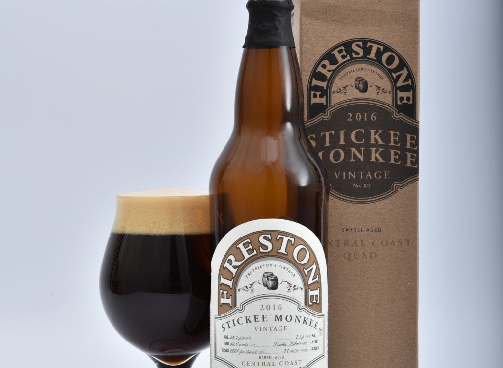 firestoneWalkerBrewingCompany_stickeeMonkee(2016)
