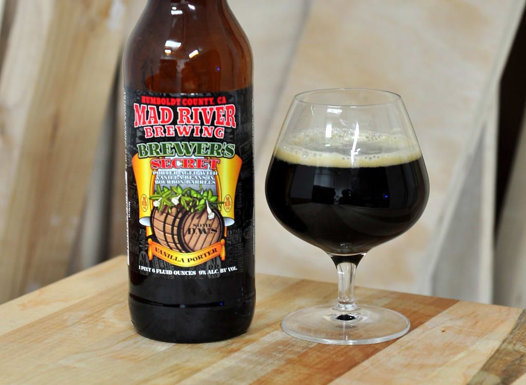 madRiverBrewing_brewer'sSecretBourbonBarrelAgedPorter