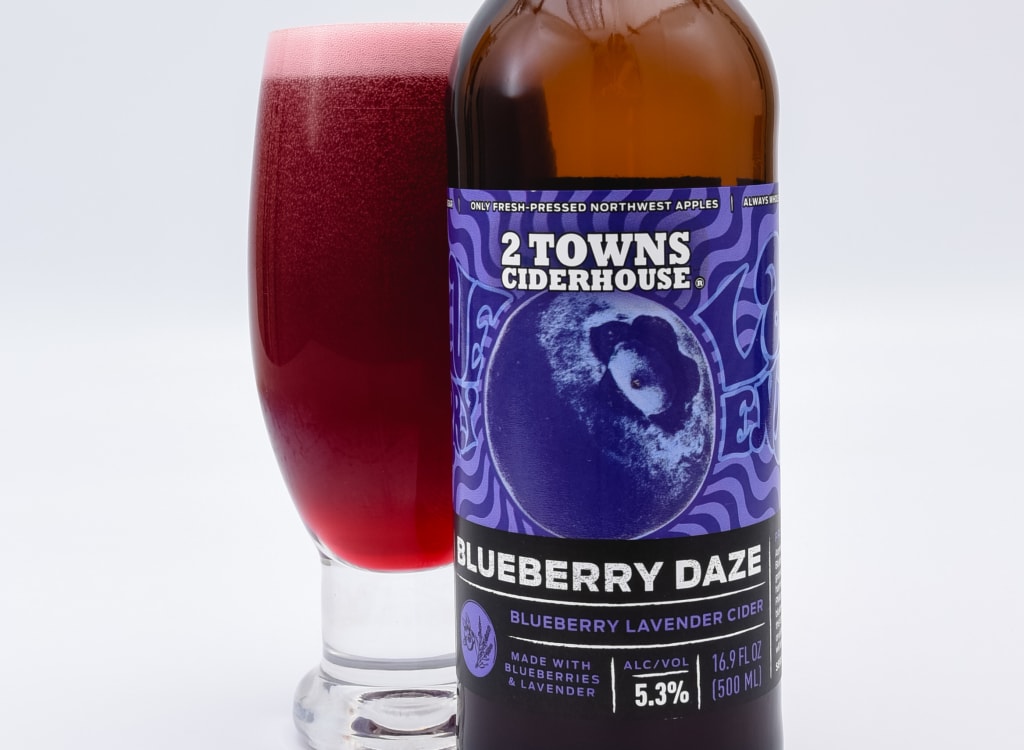 2TownsCiderhouse_blueberryDaze