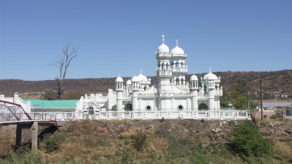 South africa ladysmith sufi mosque 01 ksgyj3