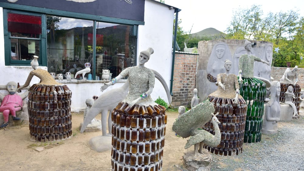 Owl house nieu bethesda eastern cape south africa 20322168510 o ejidog