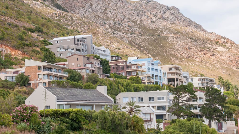 Luxury homes against hottentots holland mountains in gordons bay grobler du preez j21z77