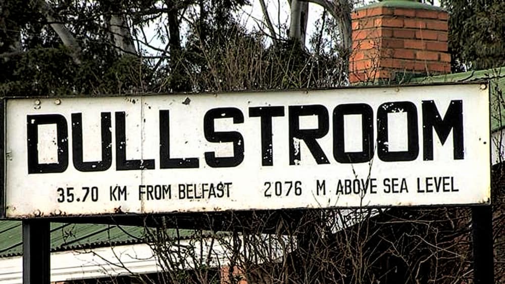 Dullstroom sign vg1wju