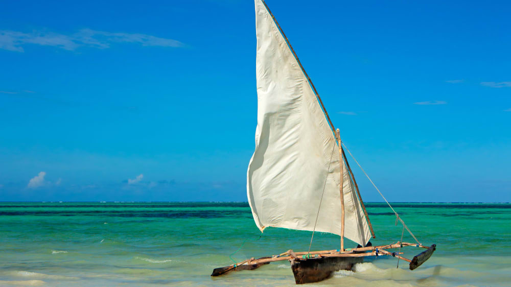 Dhow a traditional wooden sail boat sxnmzq