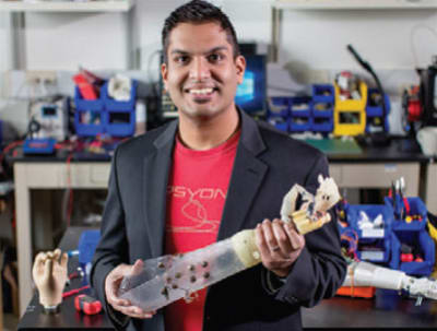 Prosthetic arm can move and feel