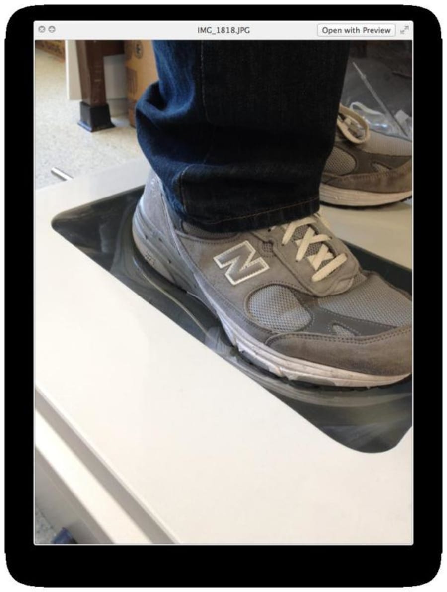 UltrasoundBased Shoe Bomb Detector